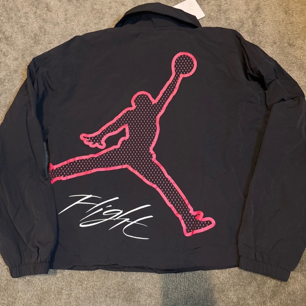 Jordan Flight Kids Black Water Resistant Coaches Jacket Red Jumpman Large NWT
